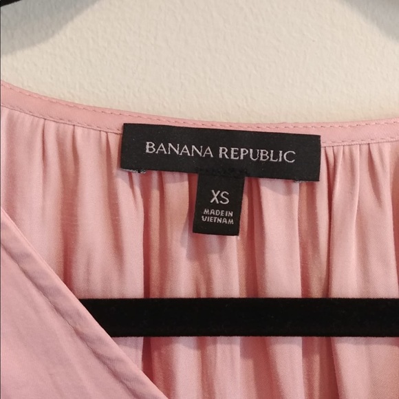 Banana Republic Soft Satin V-Neck Blouse-XS - Picture 5 of 9